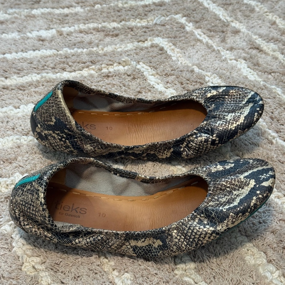 Stylish Tieks Copperhead Snake Ballet Flats women’s size 10 - Picture 6 of 10